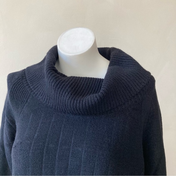 Anthropologie Moth | Black Brenta Cowl Neck Curved Hem Chunky Sweater - Picture 2 of 8